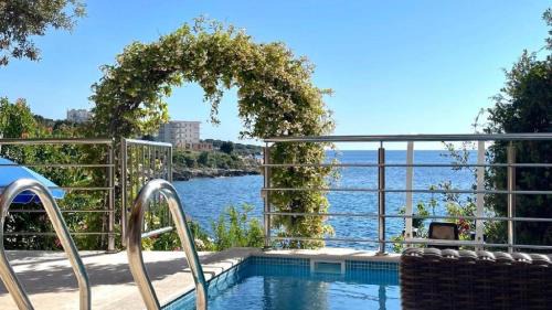 Utjeha Villa | Vila Nadja SEAFRONT