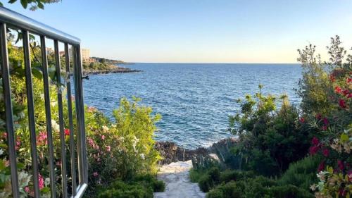Utjeha Villa | Vila Nadja SEAFRONT
