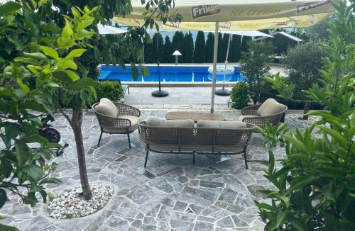 Bratesici Villa | Vila Nikola