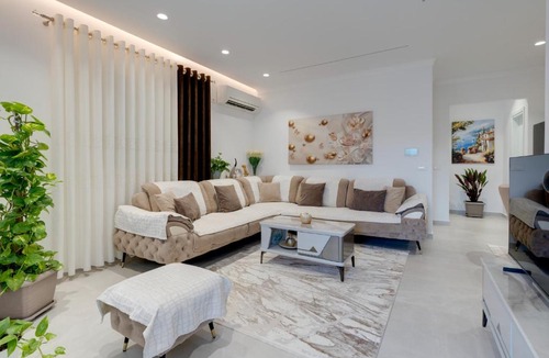 Berat Villa | Villa Adrisa