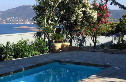 Porto Rafti Villa | Villa-Agave, by the sea in Porto-Rafti outside ATH