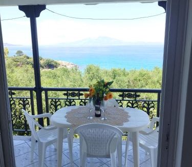 Amoudi Apartment | VILLA AGIA AIKATERINI
