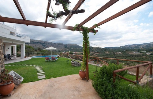 Mathes House | Villa amfimala