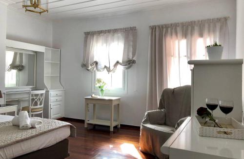 Andros Town Villa | Villa Andros Époque
