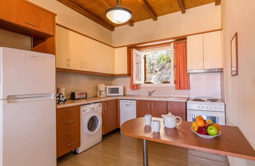Kassiopi Villa | Villa Angela by Villa Plus