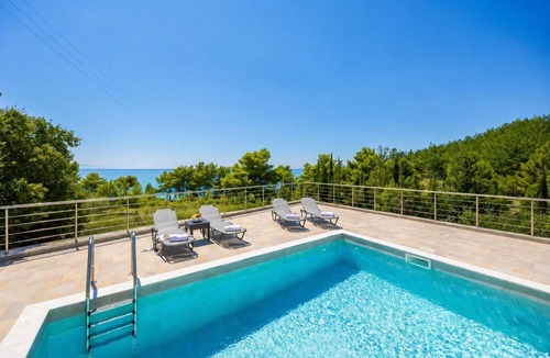 Mousata Villa | Villa Angela - Two Bedroom Villa, Sleeps 4