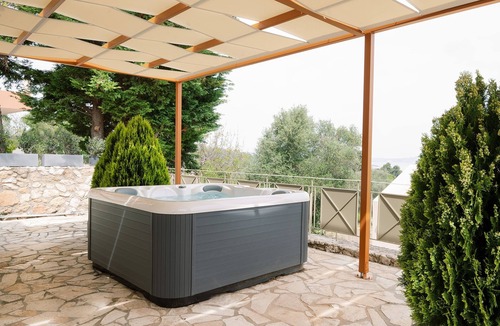 Menegata Villa | Villa Anthia (with private jacuzzi & shared pool)
