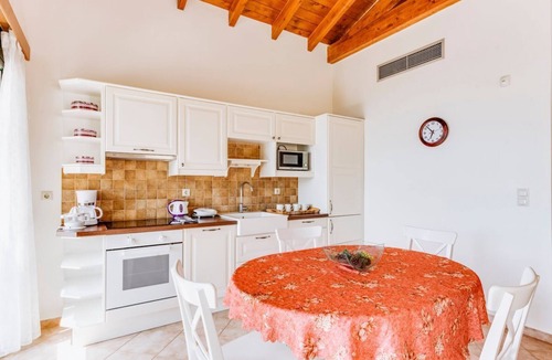 Parelia Villa | Villa Apollo - Four Bedroom Villa, Sleeps 8