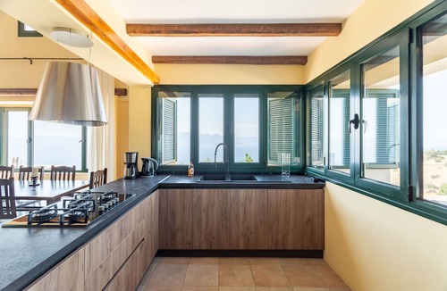 Kontos Villa | Villa Archangelos Aegina