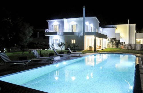 Corfu Town Villa | Villa Arete - Three Bedroom Villa, Sleeps 8