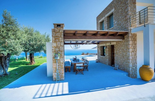 Kilada Villa | Villa Artemis Peloponnese
