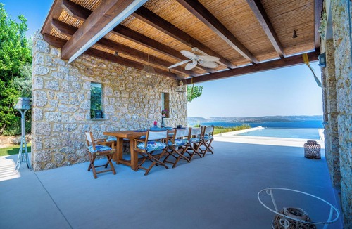 Kilada Villa | Villa Artemis Peloponnese
