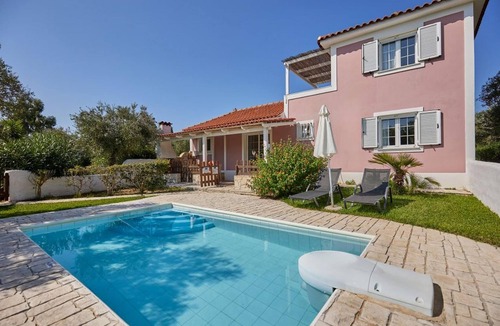 Vasilikos Villa | Villa Artemis Periyali