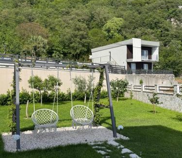 Gorovici Villa | Villa Aurora