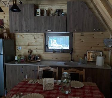 Strellc i Epërm Villa | Villa Belegu Mountain