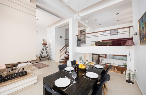 Gennadi Villa | Villa Blue Wave Tria