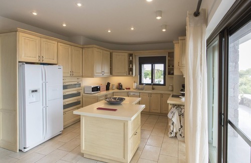Kontos Villa | Villa Carolina in Aegina, Greece by Olive Villa Rentals | 30min by ferry!