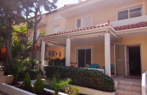 Loutraki House | Villa Celine Loutraki