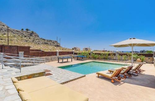 Lardos Villa | Villa Chloe Seastone by Villa Plus