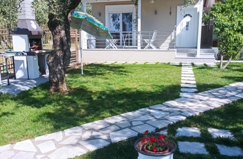 Megalos Prinos House | Villa Christos Family Bungalow Pachis Beach-Glyfoneri