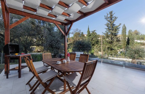 Petaleia Villa | Villa Coco Avlaki Beach