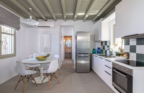 Tourlos Villa | Villa Corenyth, Divine Sea Views, Private Furnished Terrace, Shared Pool,.
