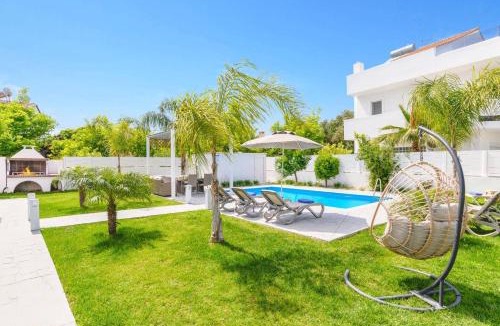 Ixia Villa | Villa Costa by Villa Plus