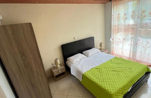 Nea Iraklitsa Villa | Villa Crystal