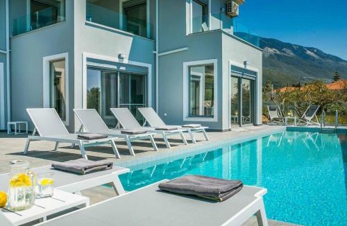 Vlachata Villa | Villa Del Cielo