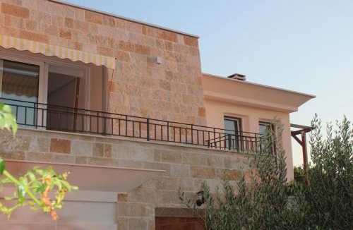 Gjerana House | Villa Deti
