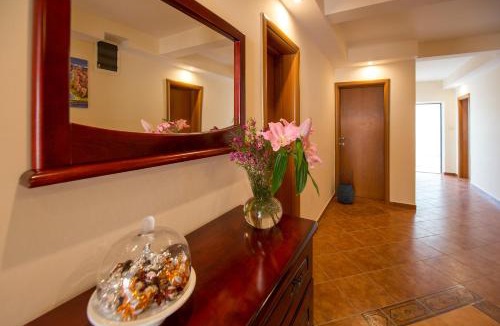 Velji Vinogradi House | Villa DiEden