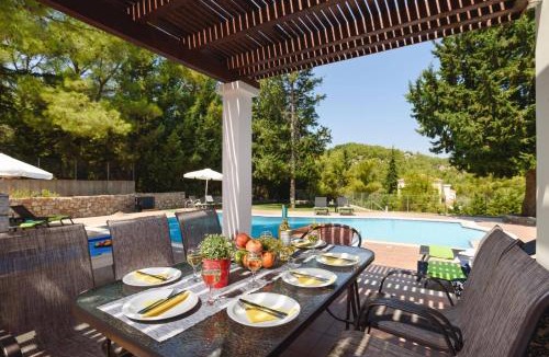 Archangelos Villa | Villa Dimitra Springs by Villa Plus