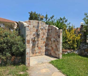 Vourvourou House | Villa Dimitrios(2 independent apartments 200sq m)