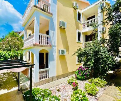 Lazi Apartment | Villa Dionis