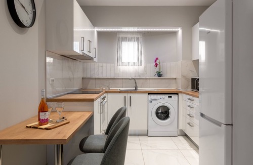 Kremasti Apartment | Villa Divina Luxury Suites