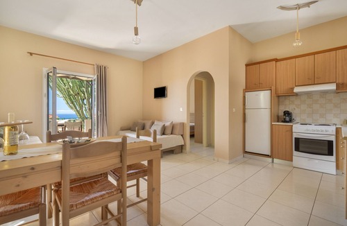 Leivathos Apartment | Villa Eirini with Sea View