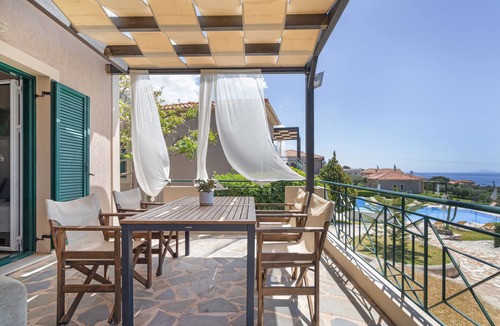 Leivathos Apartment | Villa Eirini with Sea View