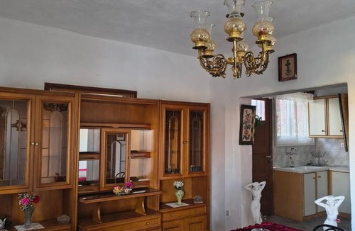 Agia Marina Mikrolimanou House | Villa Elvira