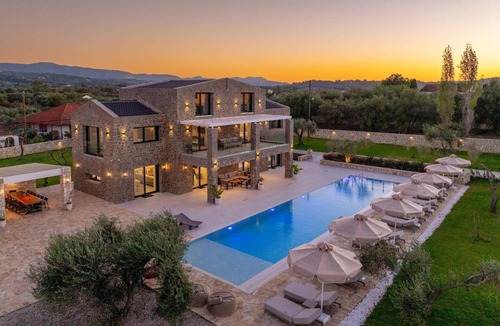 Roda Villa | Villa Elaiodendro by Villa Plus