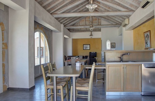 Xamoudochori House | Villa Elaiona in countryside with mountain views