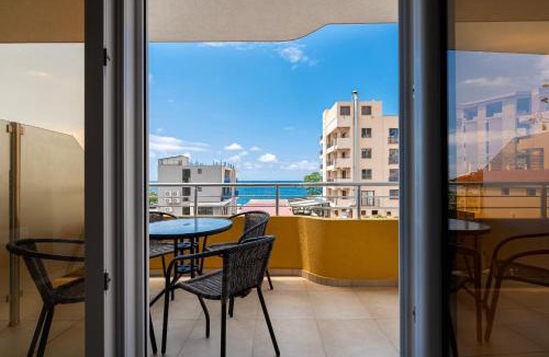 Dobra Voda Apartment | Villa Emma