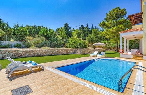 Archangelos Villa | Villa Ermis Springs by Villa Plus
