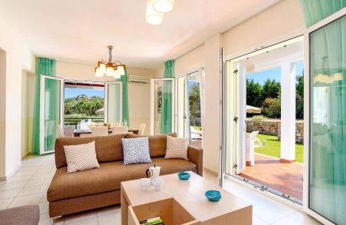 Archangelos Villa | Villa Ermis Springs by Villa Plus
