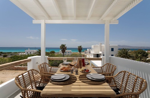 Kastraki Villa | Villa Ester Unique Beachfront 4BR with Private Pool at Kastraki, Naxos