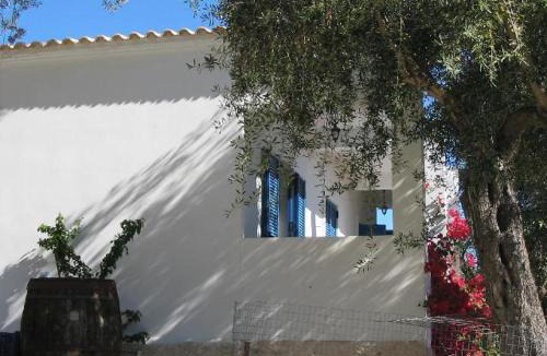 Lakones Apartment | Villa Fiorita