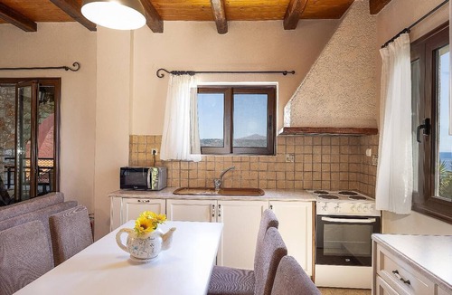 Kalamion Villa | Villa Forteza - Three Bedroom Villa, Sleeps 6