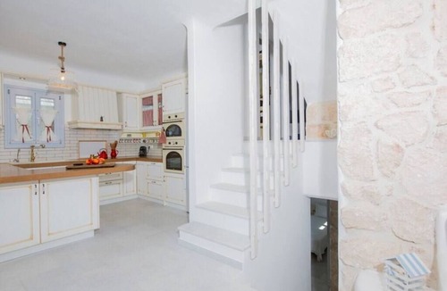 Kastraki Villa | Villa Galani close to Glyfada beach