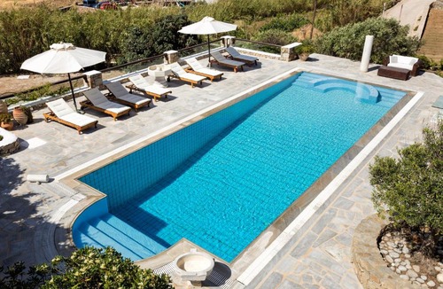 Ftelia Apartment | Villa Galaxy & Suites, Mykonos-Ftelia