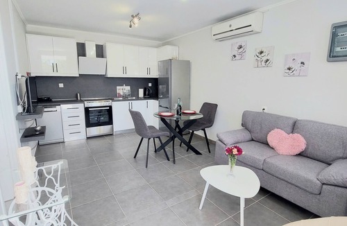 Dafnata Villa | Villa Gardiki For2