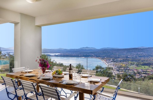 Pirgi Villa | Villa Gemini Angelo by Villa Plus